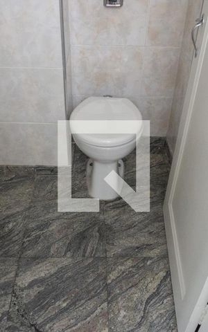 Apartamento à venda com 141m², 2 quartos e sem vagaBanheiro de serviço