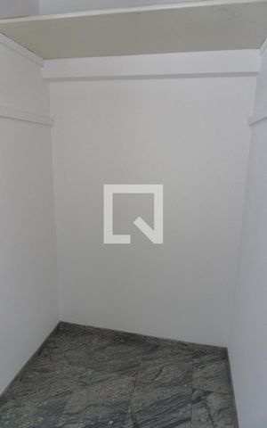 Apartamento à venda com 141m², 2 quartos e sem vagaQuarto de Serviço