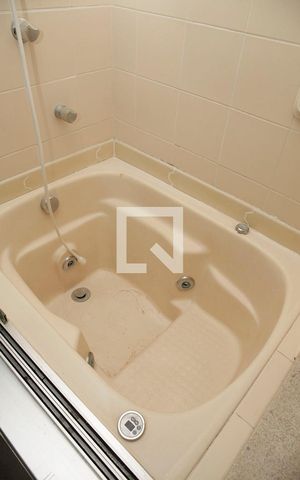 Apartamento à venda com 31m², 1 quarto e sem vagaBanheiro