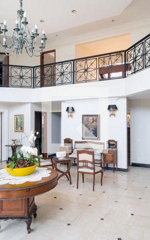 Casa à venda com 950m², 5 quartos e 5 vagas Casa à venda com 950m², 5 quartos e 5 vagasHall Entrada