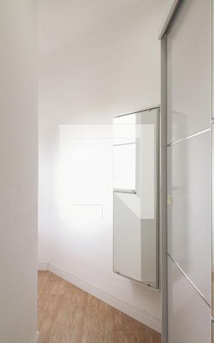 Casa à venda com 300m², 4 quartos e 4 vagas Casa à venda com 300m², 4 quartos e 4 vagasSuíte 2