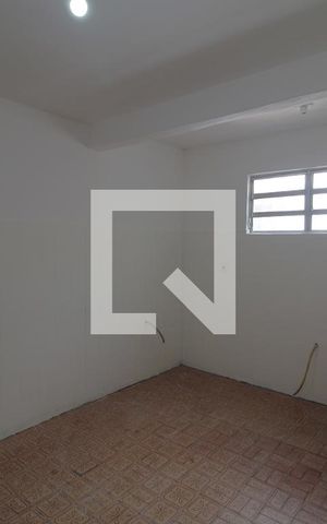 Casa para alugar com 72m², 2 quartos e 2 vagasCozinha