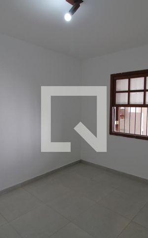 Casa para alugar com 72m², 2 quartos e 2 vagasQuarto 2