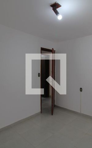 Casa para alugar com 72m², 2 quartos e 2 vagasQuarto 2