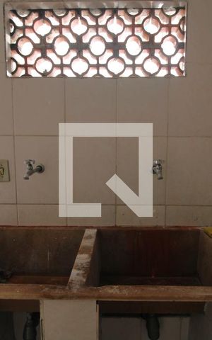Casa para alugar com 72m², 2 quartos e 2 vagasTanque