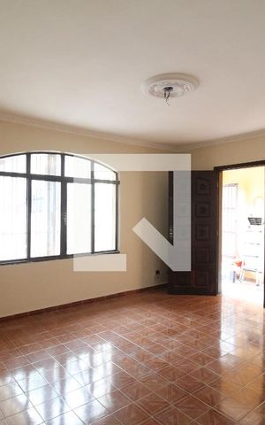 Casa à venda com 170m², 3 quartos e 1 vagaSala