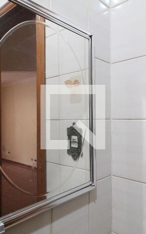Casa à venda com 170m², 3 quartos e 1 vagaBanheiro 2