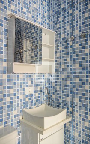 Apartamento à venda com 45m², 1 quarto e 1 vaga Apartamento à venda com 45m², 1 quarto e 1 vagaBanheiro