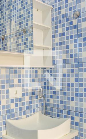 Apartamento à venda com 45m², 1 quarto e 1 vaga Apartamento à venda com 45m², 1 quarto e 1 vagaBanheiro