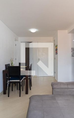 Apartamento à venda com 60m², 3 quartos e sem vaga Apartamento à venda com 60m², 3 quartos e sem vagaSala