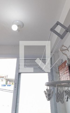 Apartamento à venda com 60m², 3 quartos e sem vaga Apartamento à venda com 60m², 3 quartos e sem vagaLavanderia