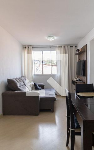 Apartamento à venda com 60m², 3 quartos e sem vaga Apartamento à venda com 60m², 3 quartos e sem vagaSala