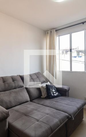Apartamento à venda com 60m², 3 quartos e sem vaga Apartamento à venda com 60m², 3 quartos e sem vagaSala