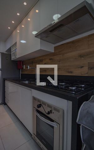 Apartamento à venda com 55m², 2 quartos e 1 vaga Apartamento à venda com 55m², 2 quartos e 1 vagaCozinha