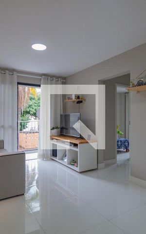 Apartamento à venda com 55m², 2 quartos e 1 vaga Apartamento à venda com 55m², 2 quartos e 1 vagaSala