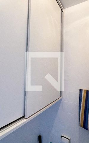 Apartamento à venda com 76m², 3 quartos e 1 vagaÁrea de Serviço
