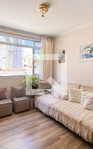 Apartamento à venda com 76m², 3 quartos e 1 vagaSala