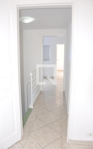 Casa para alugar com 150m², 3 quartos e 1 vagaCorredor