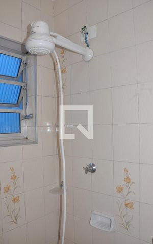 Casa para alugar com 150m², 3 quartos e 1 vagaBanheiro 2