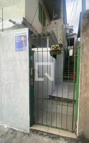 Casa de condomínio para alugar com 24m², 1 quarto e sem vaga Casa de condomínio para alugar com 24m², 1 quarto e sem vagaFachada