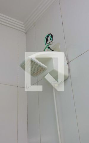 Casa à venda com 172m², 3 quartos e 2 vagas Casa à venda com 172m², 3 quartos e 2 vagasBanheiro da Suíte