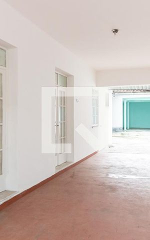 Casa à venda com 500m², 3 quartos e 6 vagasÁrea Externa
