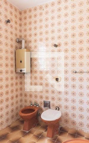 Casa à venda com 500m², 3 quartos e 6 vagasBanheiro