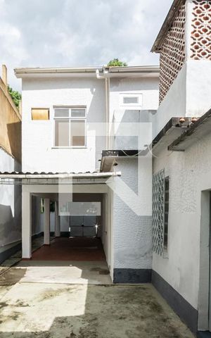 Casa à venda com 500m², 3 quartos e 6 vagasÁrea Externa