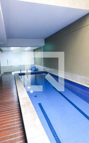 Apartamento à venda com 169m², 2 quartos e 3 vagasPiscina