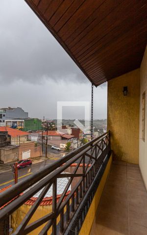 Casa à venda com 224m², 3 quartos e 4 vagas Casa à venda com 224m², 3 quartos e 4 vagasVaranda da Suite