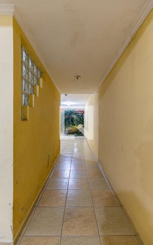 Casa à venda com 224m², 3 quartos e 4 vagas Casa à venda com 224m², 3 quartos e 4 vagasGaragem