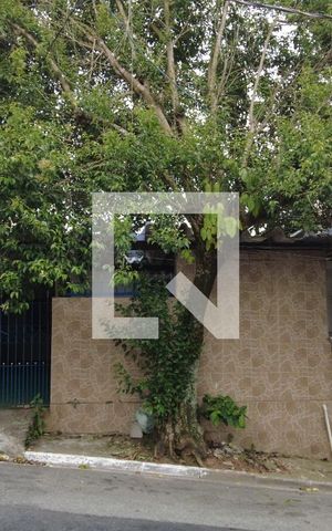 Casa para alugar com 210m², 3 quartos e 3 vagasFachada