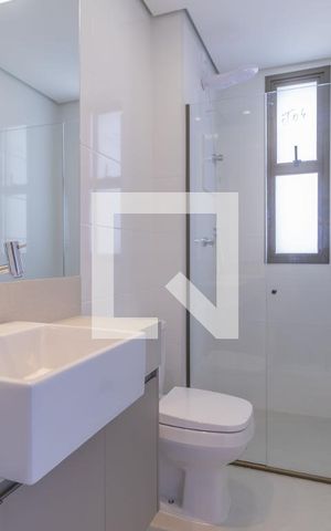 Apartamento à venda com 74m², 3 quartos e 2 vagas Apartamento à venda com 74m², 3 quartos e 2 vagasBanheiro Suite