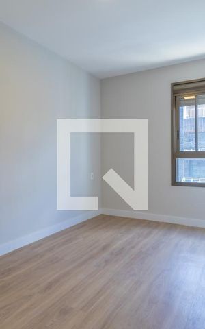 Apartamento à venda com 74m², 3 quartos e 2 vagas Apartamento à venda com 74m², 3 quartos e 2 vagasSuite