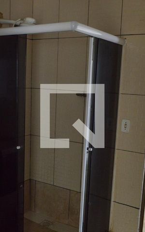 Apartamento à venda com 80m², 2 quartos e sem vaga Apartamento à venda com 80m², 2 quartos e sem vagaBanheiro dos Quartos