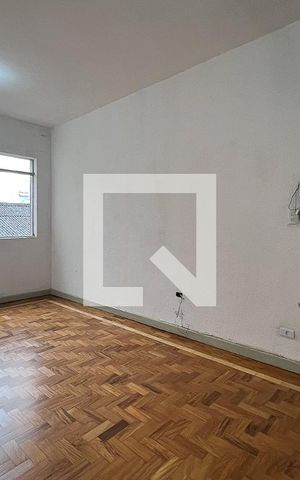 Apartamento para alugar com 70m², 2 quartos e sem vagaSala