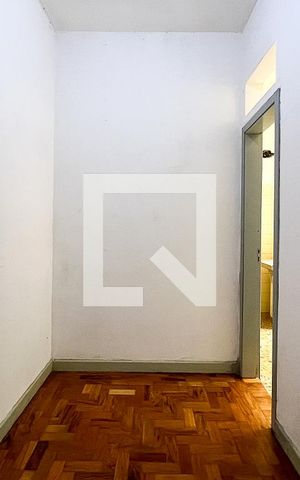 Apartamento para alugar com 70m², 2 quartos e sem vagaEscritório