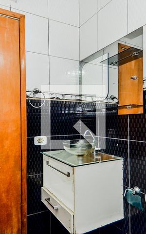 Casa para alugar com 110m², 2 quartos e 1 vagaBanheiro
