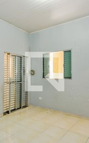 Casa para alugar com 110m², 2 quartos e 1 vagaQuarto 2