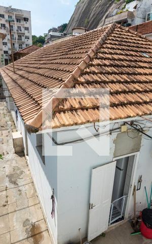 Casa para alugar com 260m², 7 quartos e 2 vagasVista Quarto (casa anexo)