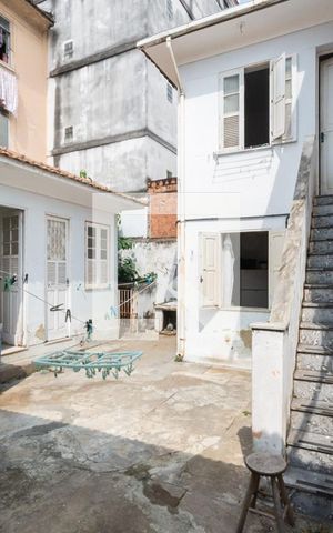 Casa para alugar com 260m², 7 quartos e 2 vagasQuintal fundos