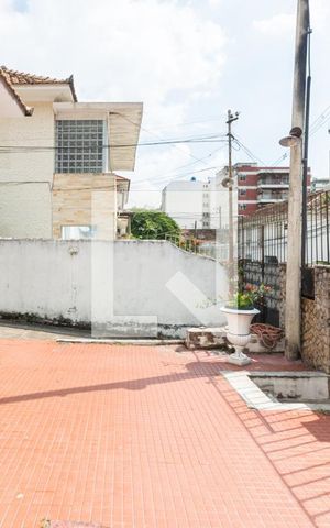 Casa para alugar com 260m², 7 quartos e 2 vagasQuintal