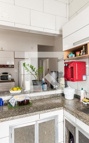 Casa para alugar com 260m², 7 quartos e 2 vagasCozinha