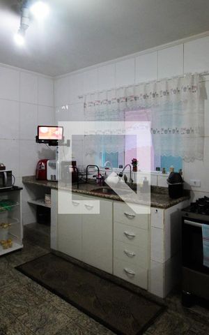 Casa à venda com 160m², 3 quartos e 2 vagasCozinha