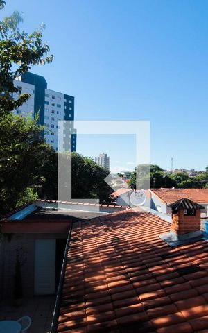 Casa à venda com 160m², 3 quartos e 2 vagasSuíte
