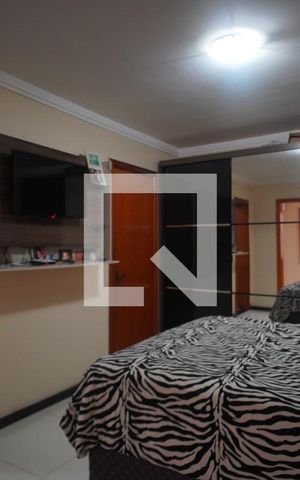 Casa à venda com 250m², 3 quartos e 4 vagasSuíte