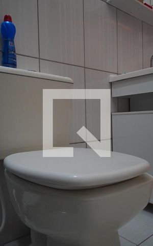 Casa à venda com 250m², 3 quartos e 4 vagasBanheiro Corredor