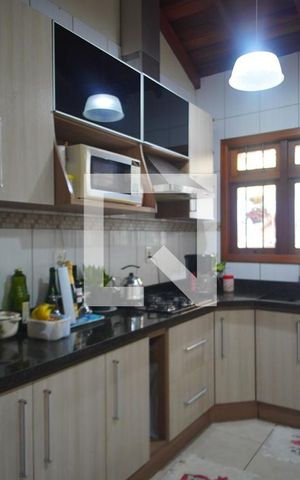 Casa à venda com 250m², 3 quartos e 4 vagasCozinha