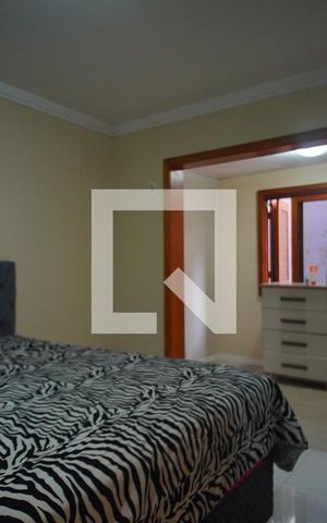 Casa à venda com 250m², 3 quartos e 4 vagasSuíte