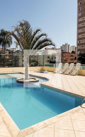 Apartamento à venda com 70m², 3 quartos e 1 vaga Apartamento à venda com 70m², 3 quartos e 1 vagaArea Comum - Piscina